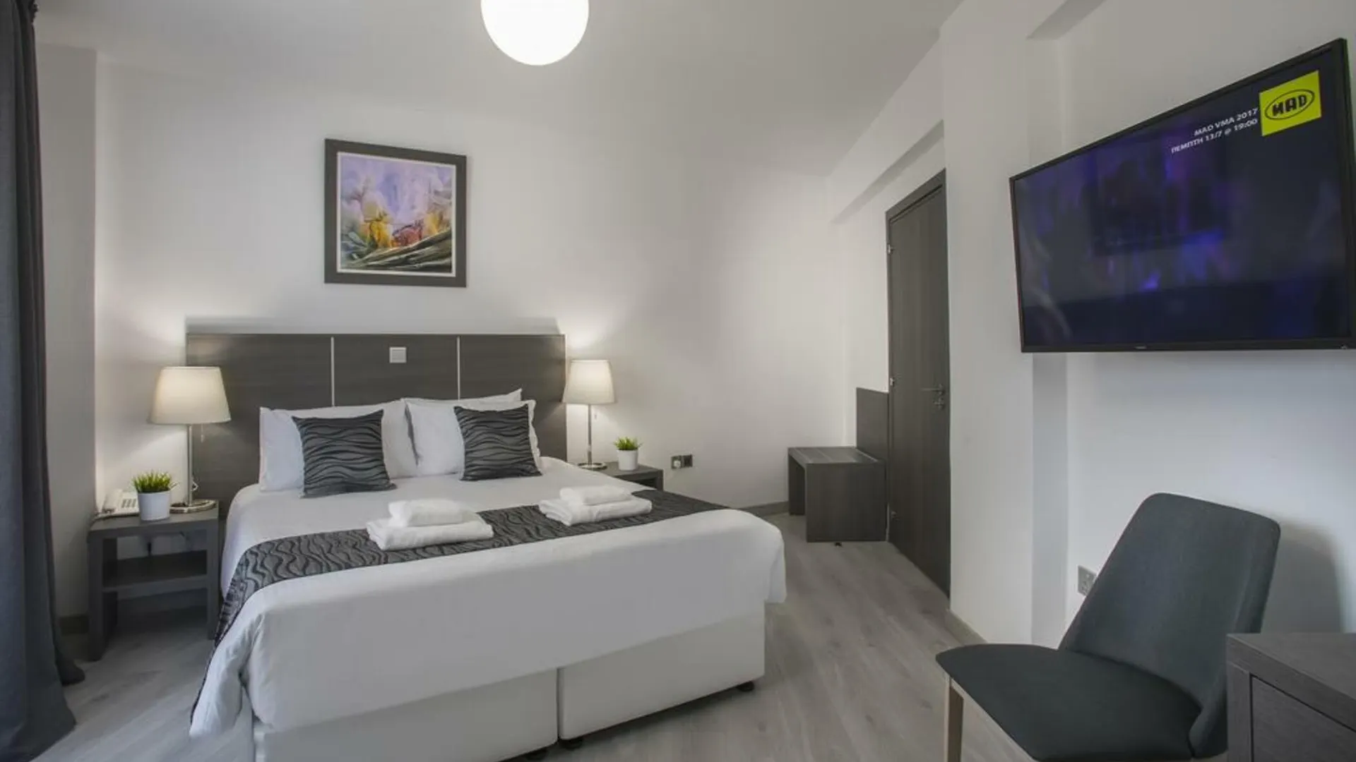 Blazer Residence Larnaca Aparthotel