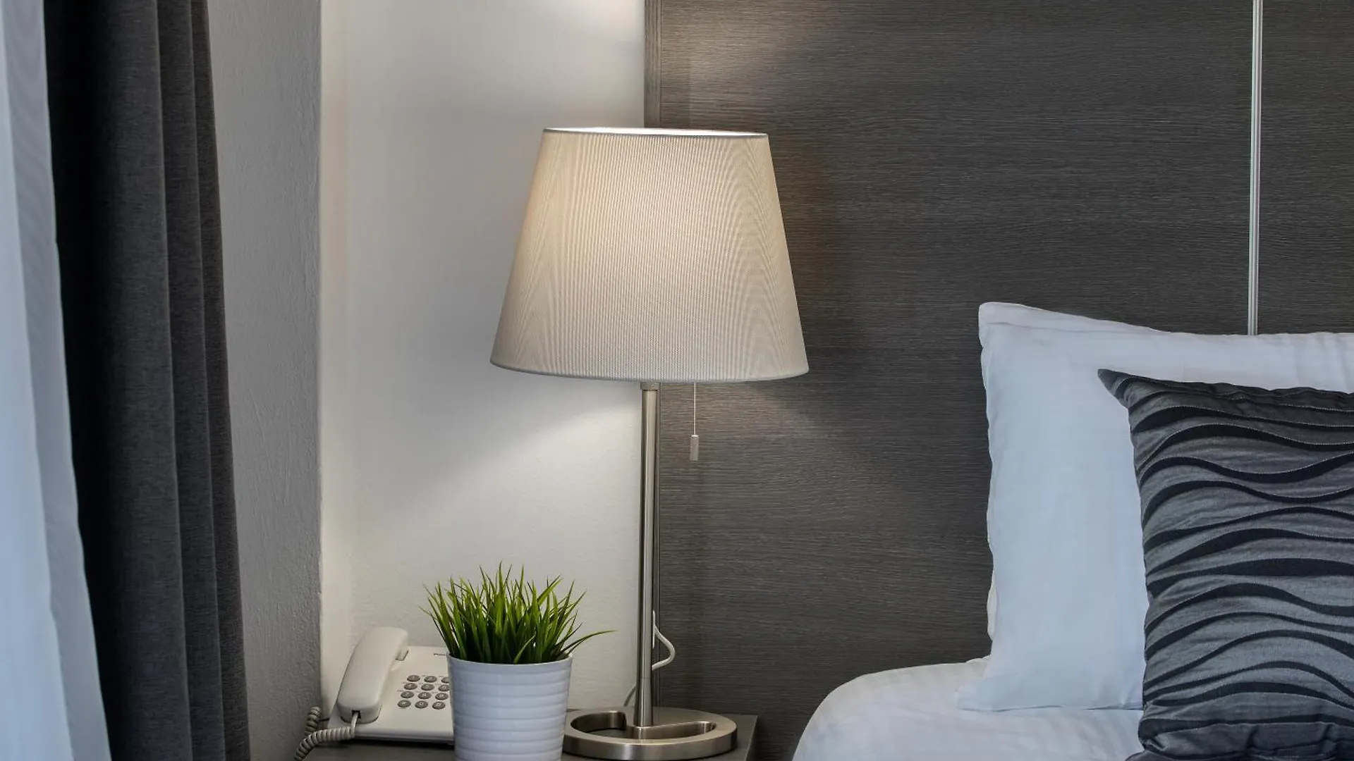 Blazer Residence Larnaca Aparthotel