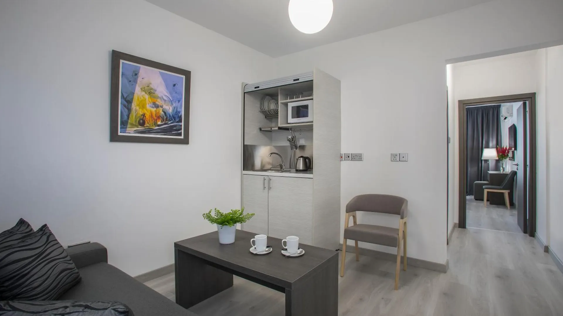 Blazer Residence Larnaca 2*,  Cipro